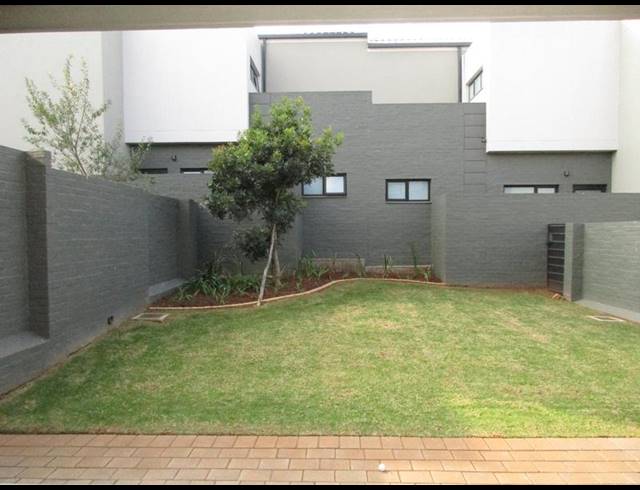 3 BEDROOM PROPERTY TO RENT IN MIDSTREAM MEADOWS